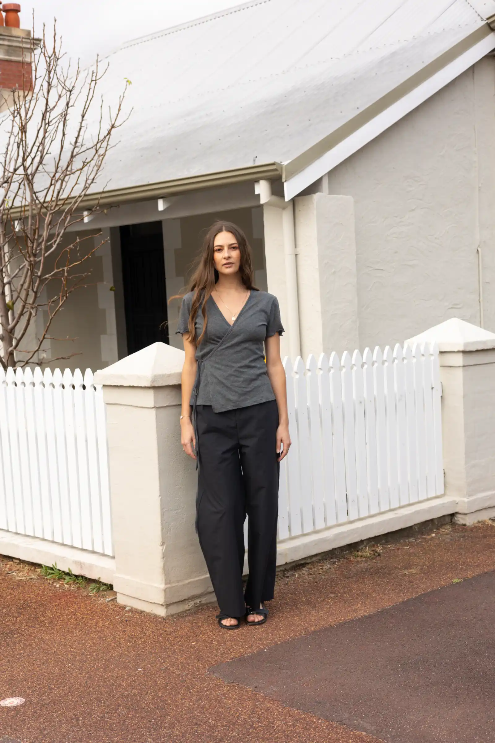 Organic Cotton Wrap Tee | Charcoal Marle